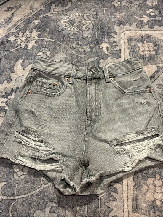 stradivarius Pants - Stradivarius Light Gray Distressed High-Rise Jean Shorts